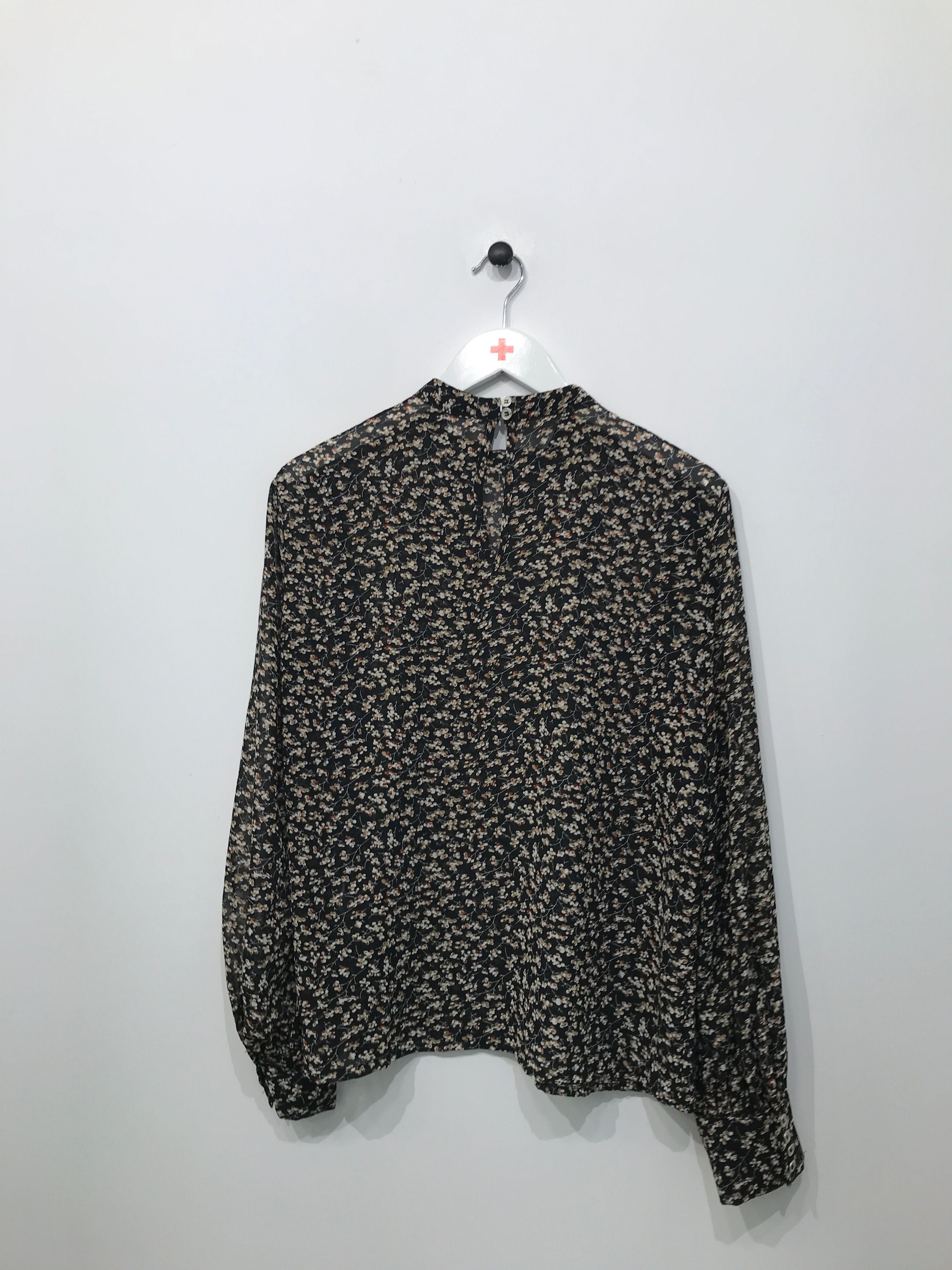 Vila Bluse
